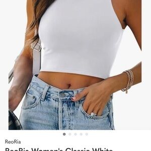 ReoRia Women's Cropped White Tank Top
